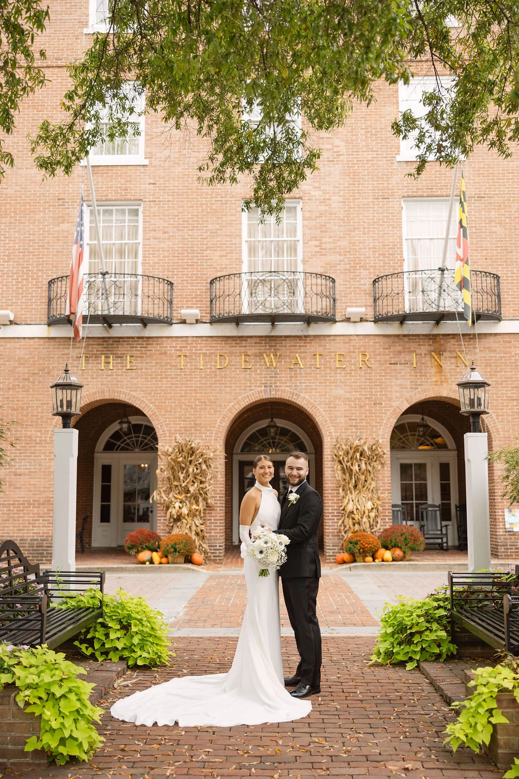 G&B outside The Tidewater Inn